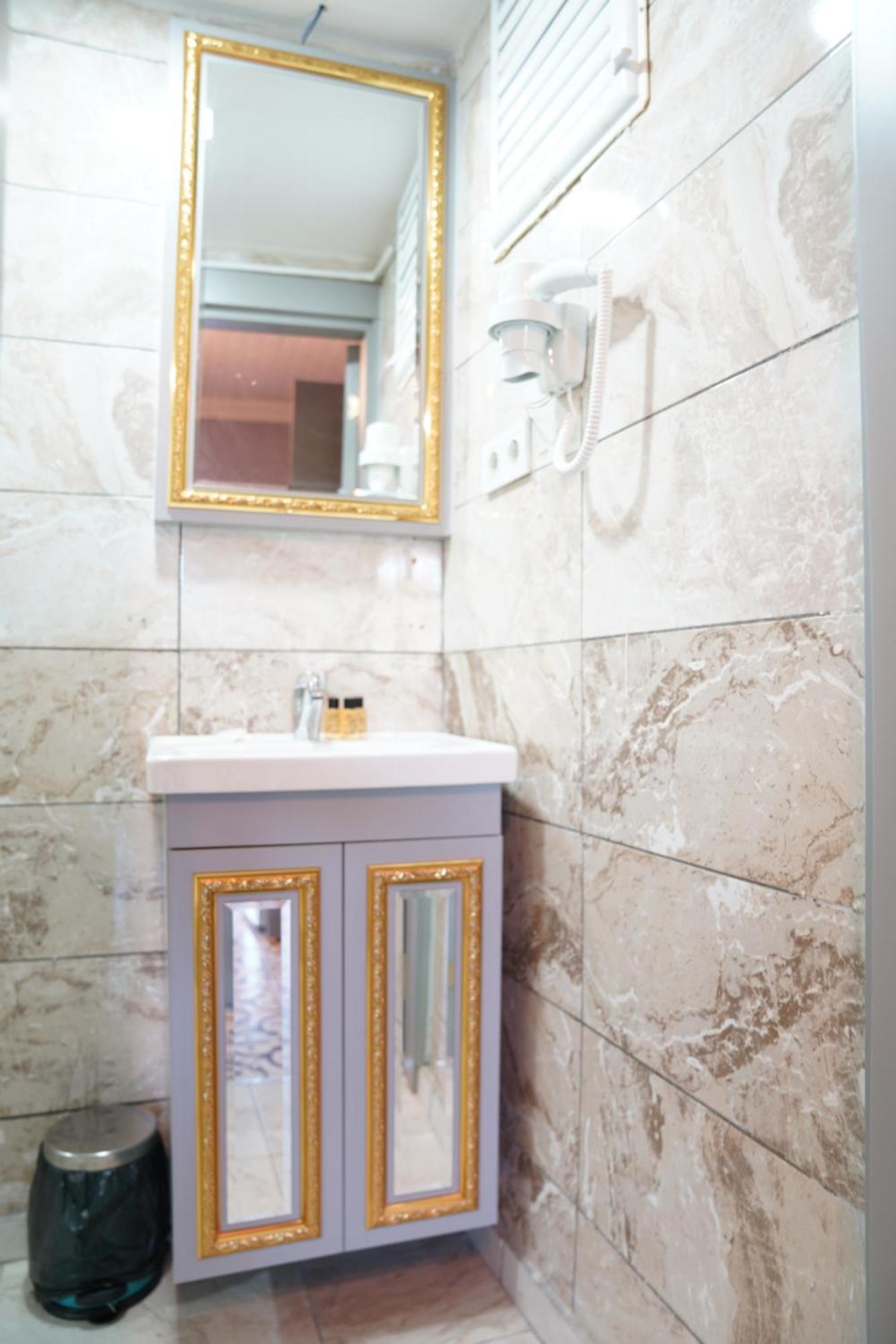 Maria Suit Hotel Istanbul Bagian luar foto