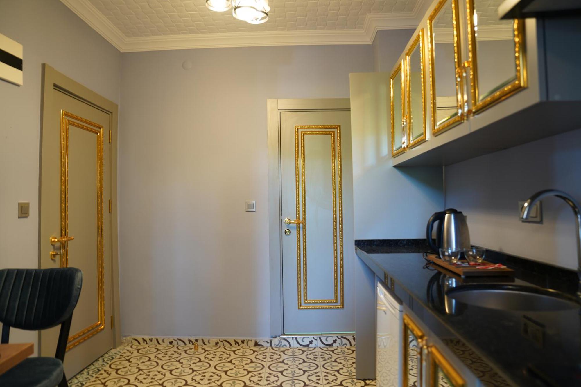 Maria Suit Hotel Istanbul Bagian luar foto
